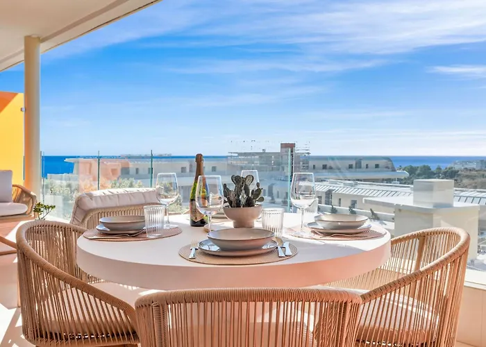 Palm Valley Higueron * פואנגירולה